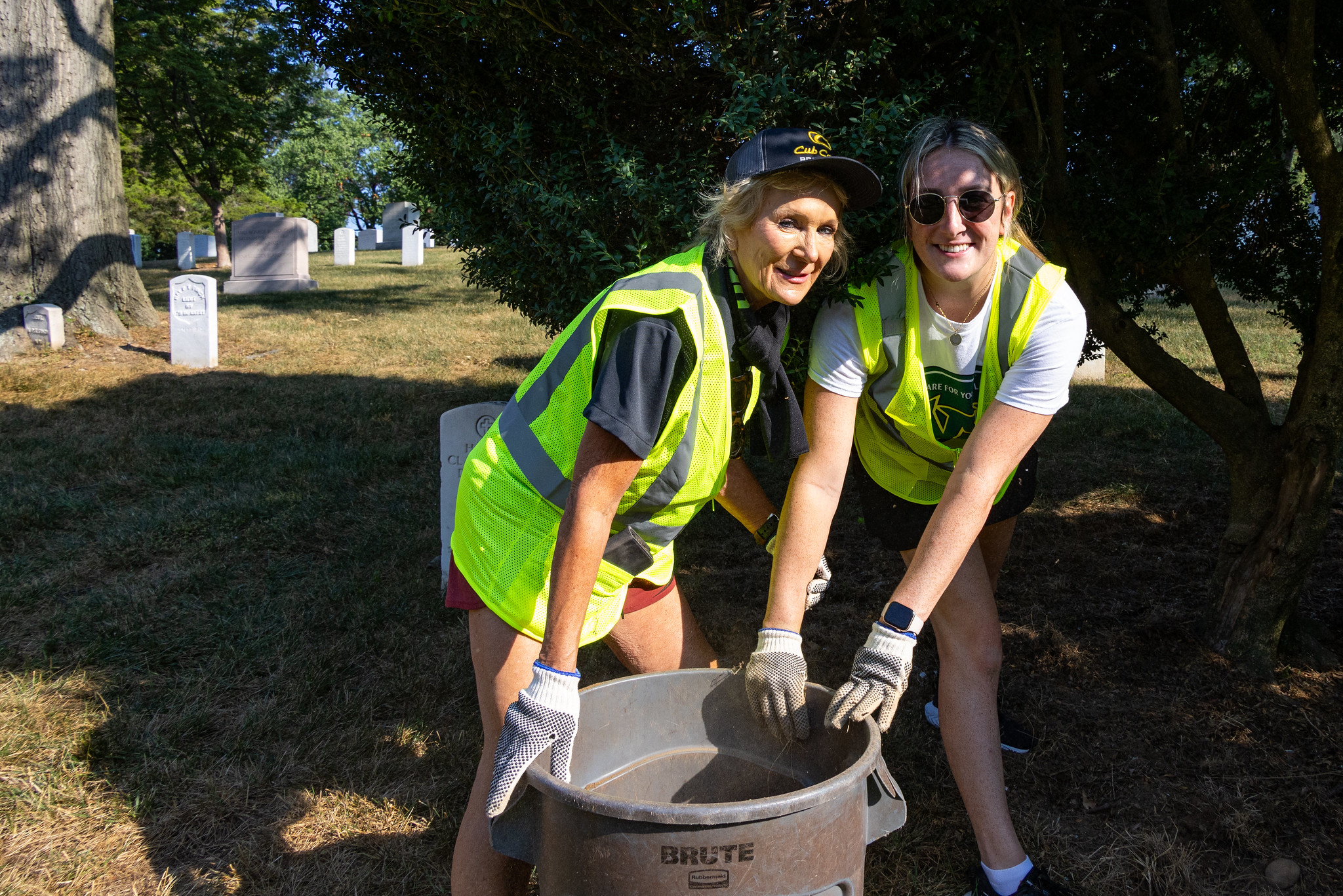 From the NALP: Annabelle Dockins (Weed Man) and Beth Berry (Advanced Turf Solutions)